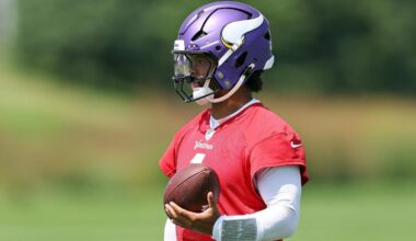 Vikings name Kyler Murray starting QB over J.J. McCarthy