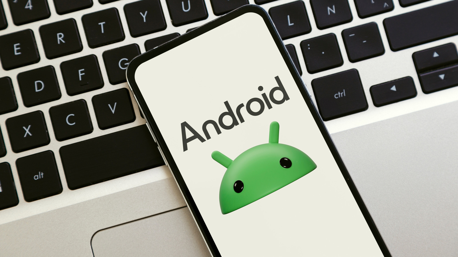5 Iconic Android Phones That Made Smartphone History