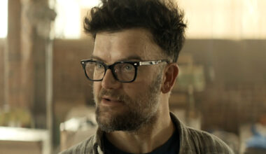 Why Russell Plum From Reacher Looks So Familiar