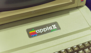 5 Groundbreaking Personal Computers That Defined The '70s