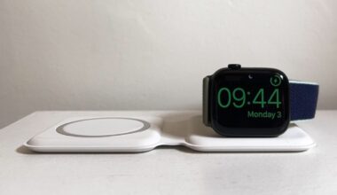 5 Apple Watch Accessories You Should Avoid