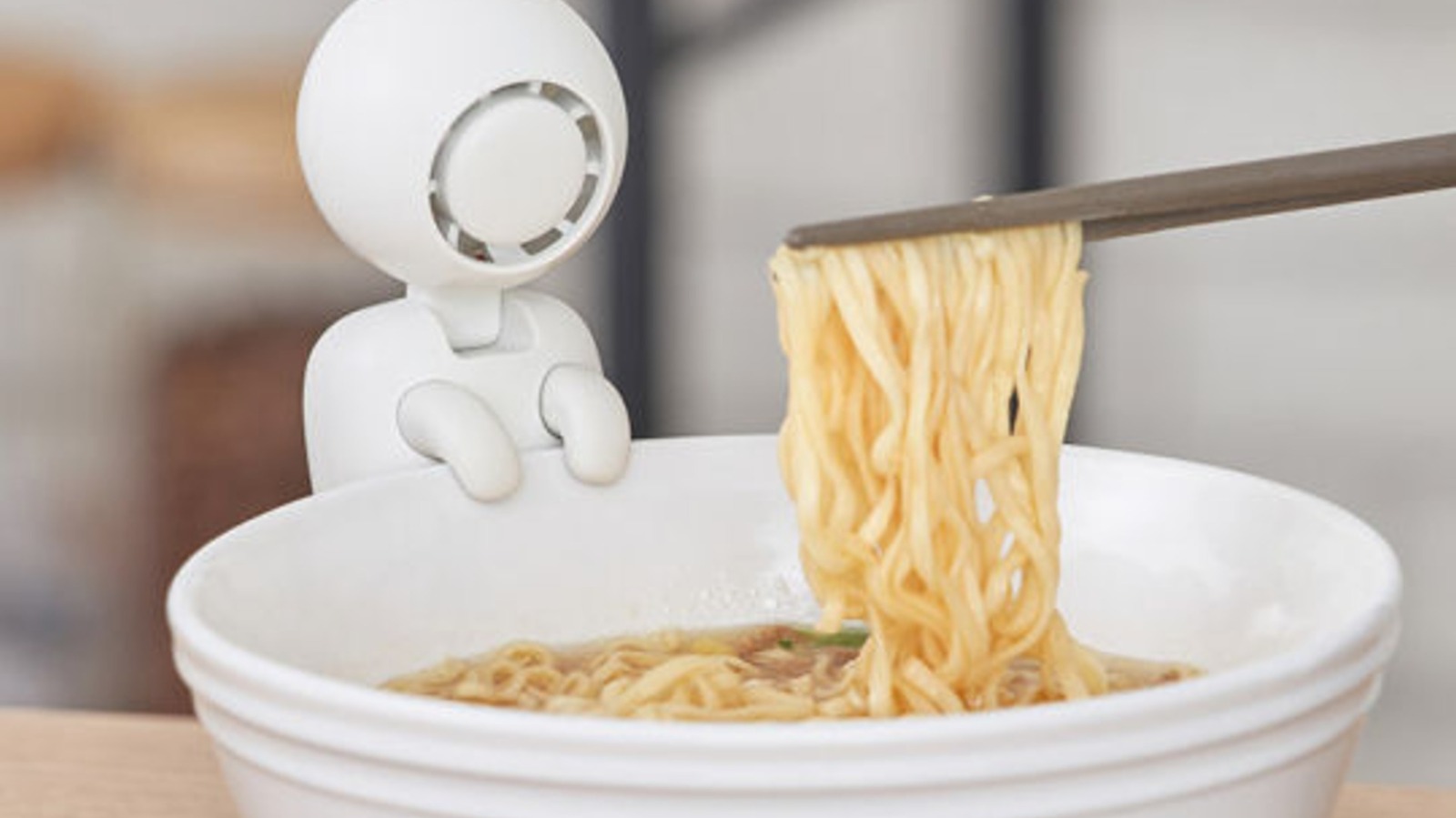 15 Unique And Useful Gadgets You Can Only Find In Japan