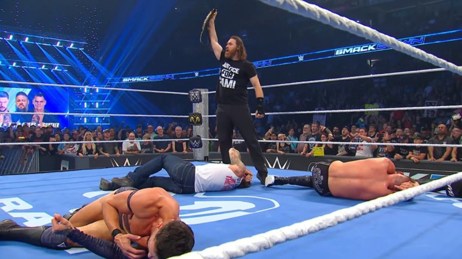 WWE SmackDown No. 1 Contender's Match Ends In Chaos When Sami Zayn, CM Punk Interfere
