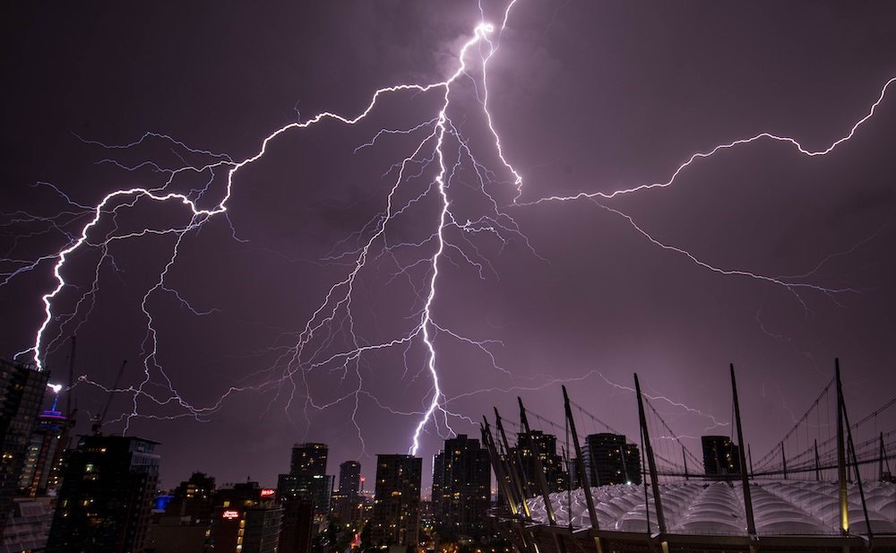 Metro Vancouver weather: Severe thunderstorm watch possible