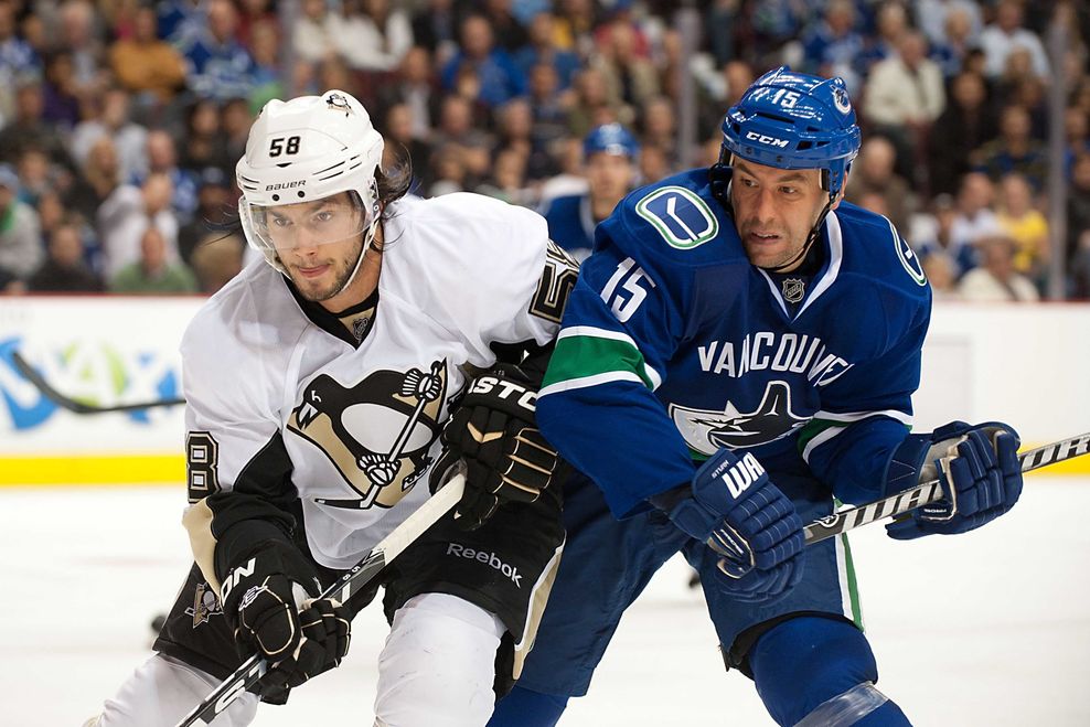 marco sturm canucks