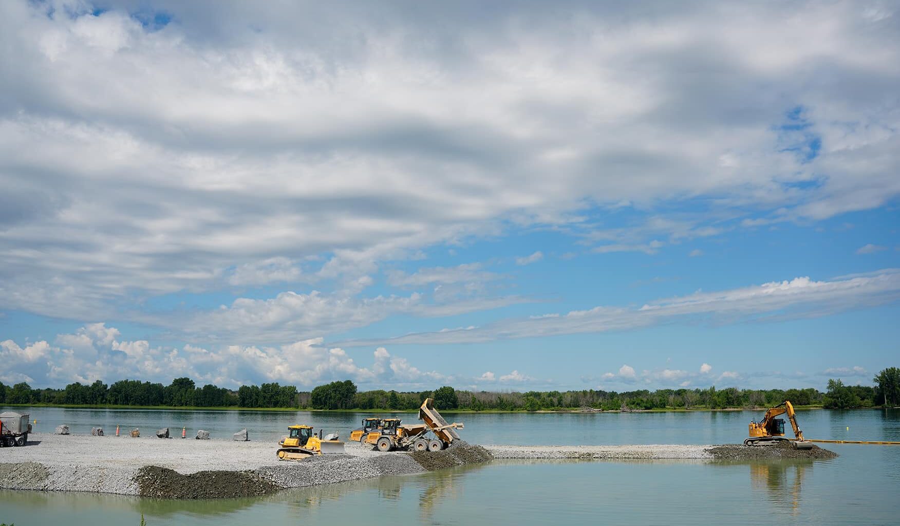 Port of Montreal Contrecoeur expansion enters in-water construction phase