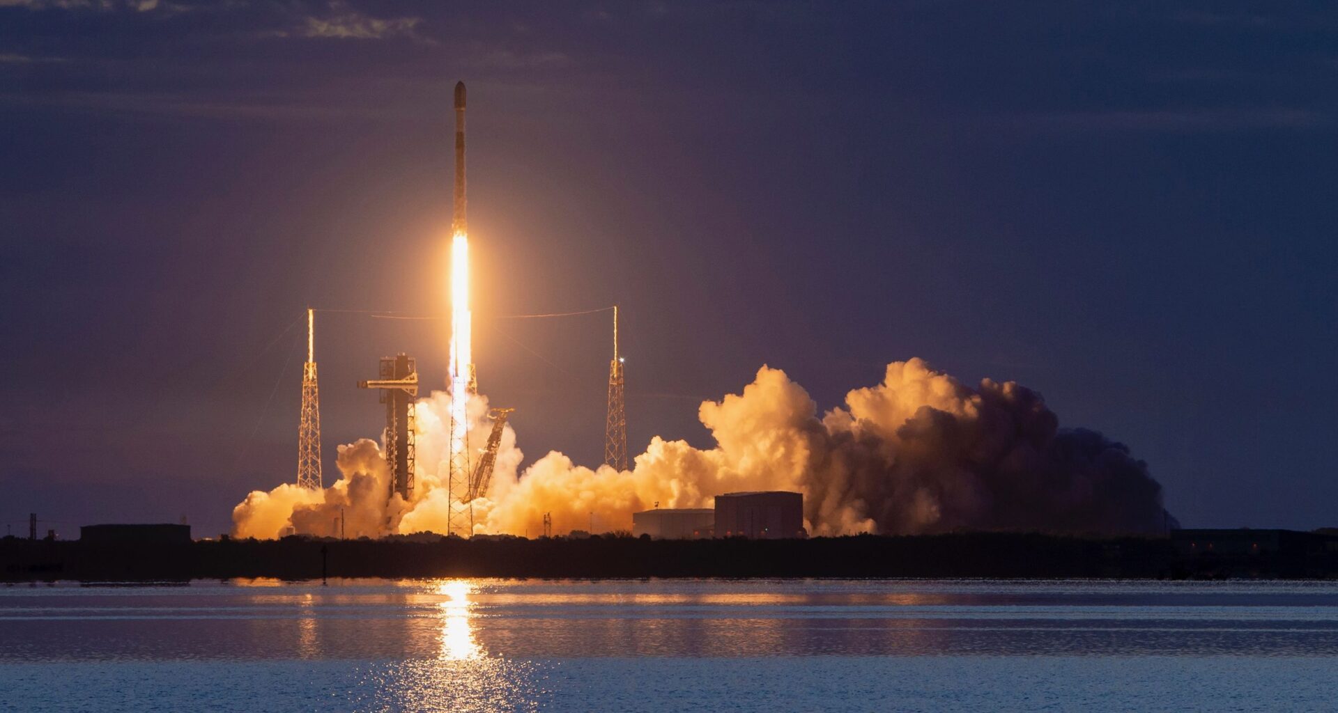 Watch SpaceX set rocket-reuse record on 100th Falcon 9 launch of the year early Aug. 25
