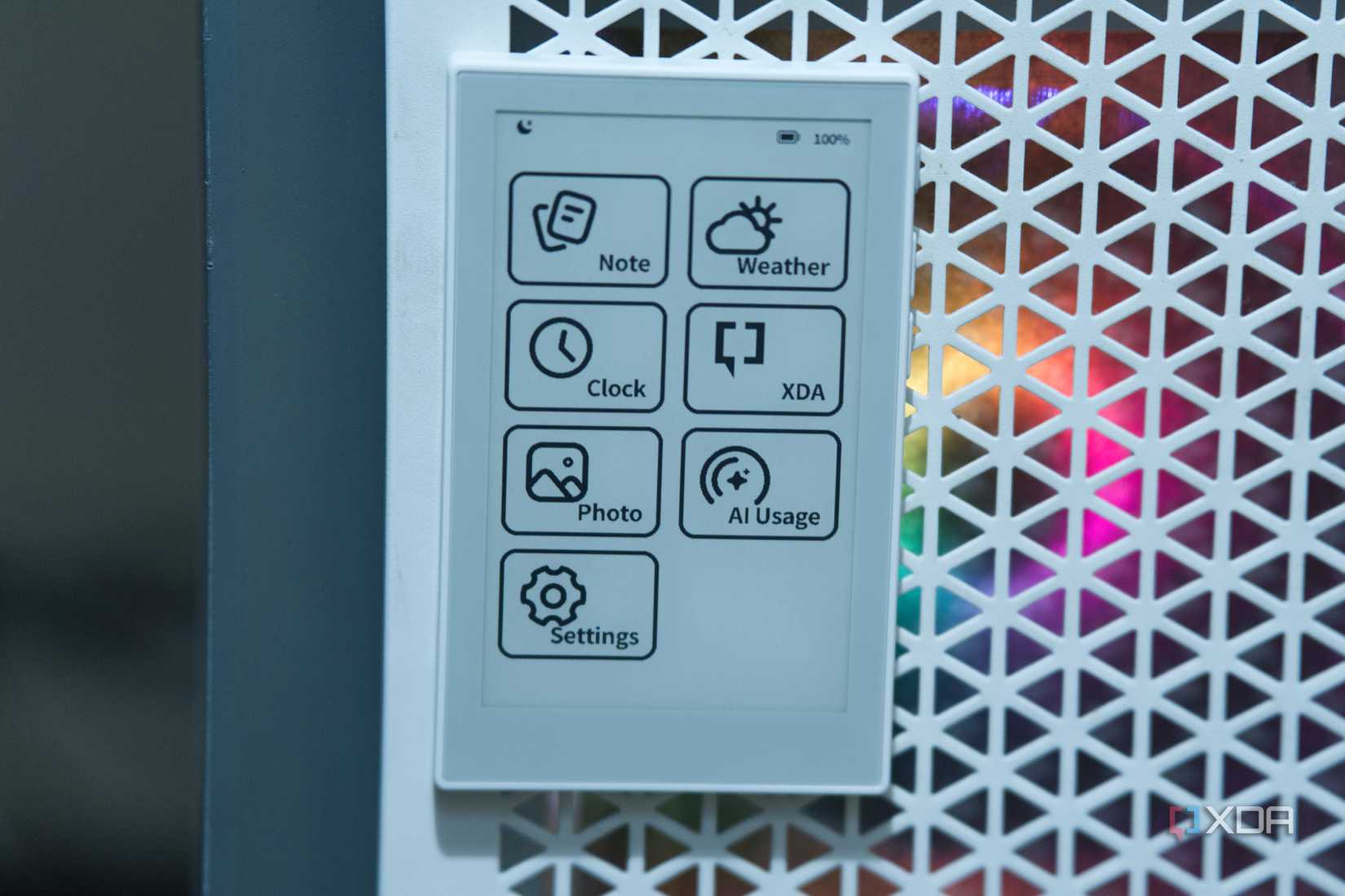 reTerminal Sticky showing a custom app with the XDA logo