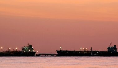 US refineries taking in half of Venezuela’s oil output, official says | Oil and Gas News