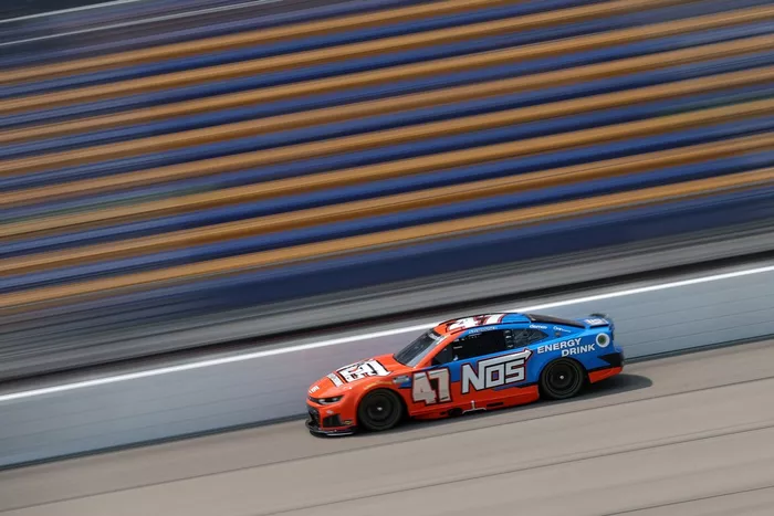 Ricky Stenhouse Jr., HYAK Motorsports
