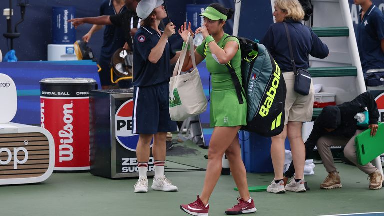 Alexandra Eala leaves the court because of the rain