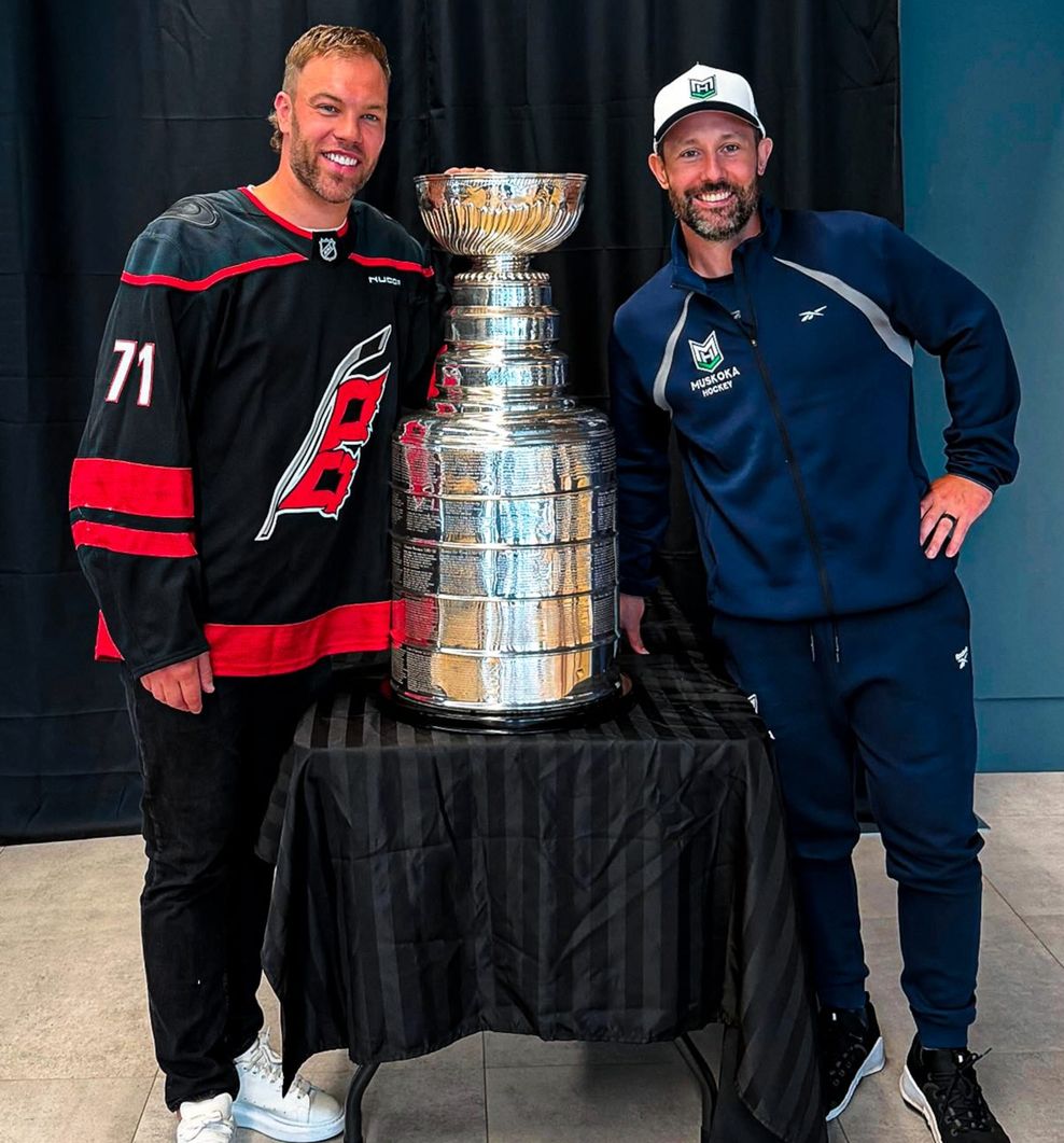 taylor hall sam gagner oilers stanley cup