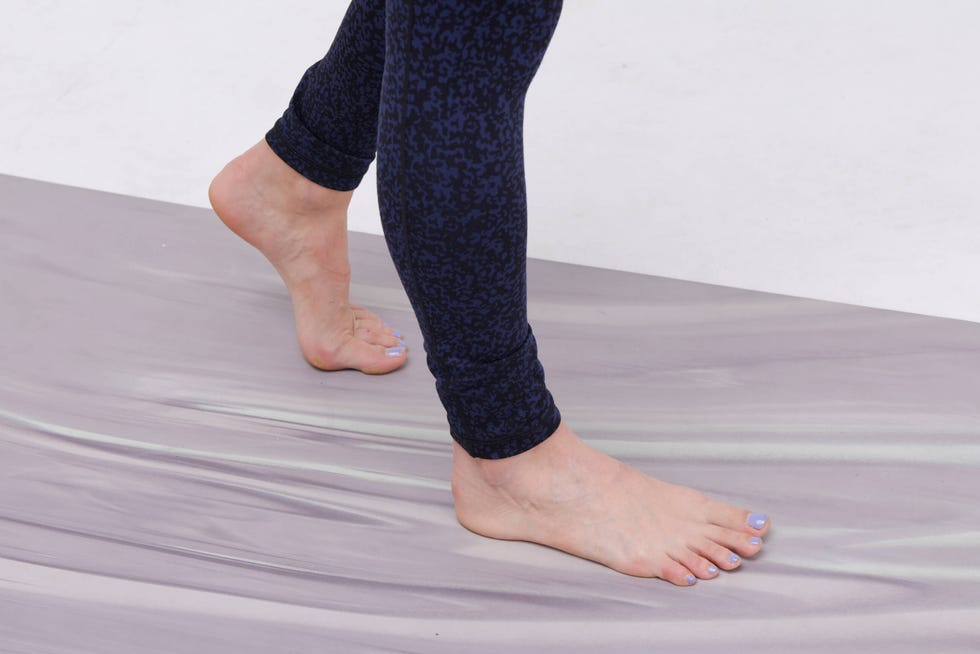 toe lift toe lift