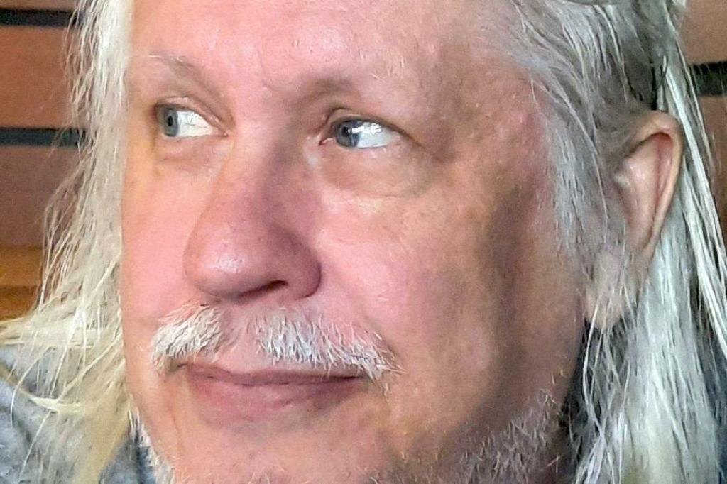 Surrey journalist Zytaruk given lifetime achievement award by Jack Webster Foundation