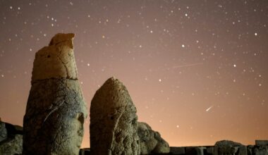 How and when to see a double meteor shower this week