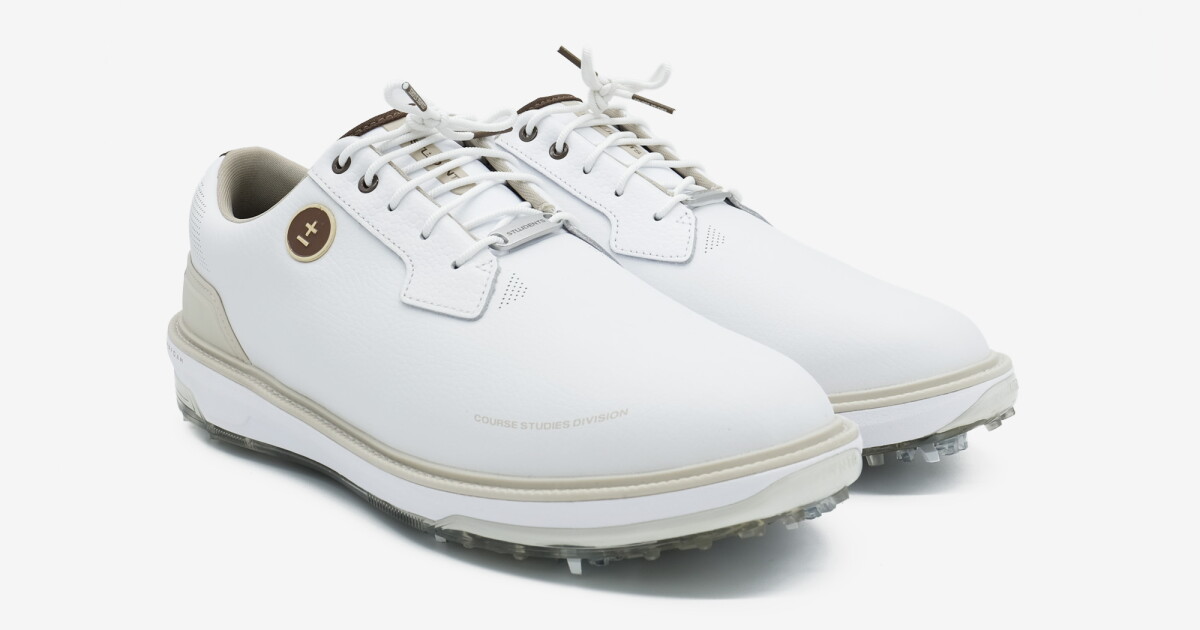 Students: Collaboration with PAYNTR Golf in 'A Study in the Game'