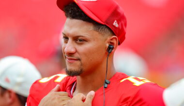 12 NFL teams did not play their starting quarterbacks in the preseason