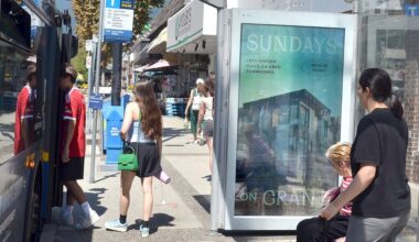 These North Vancouver bus stops could be getting digital ads