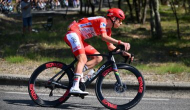 Vuelta a España GC standings - Tadej Pogačar keeps leader's jersey after stage 2