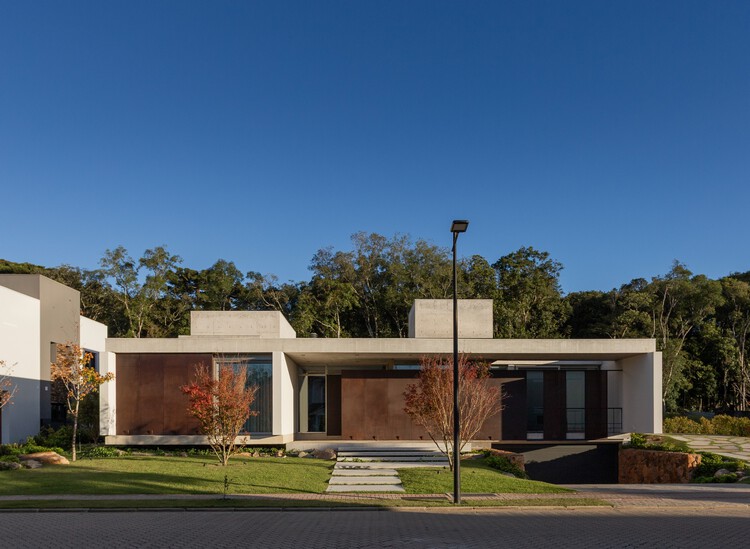 Sassi House / Galeria 733 - Image 1 of 35