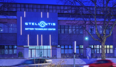 Unifor presses Ottawa over its role in Stellantis Brampton sale