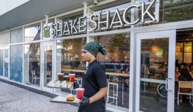 RBC says this fast casual stock down 50% from its highs is set to rise