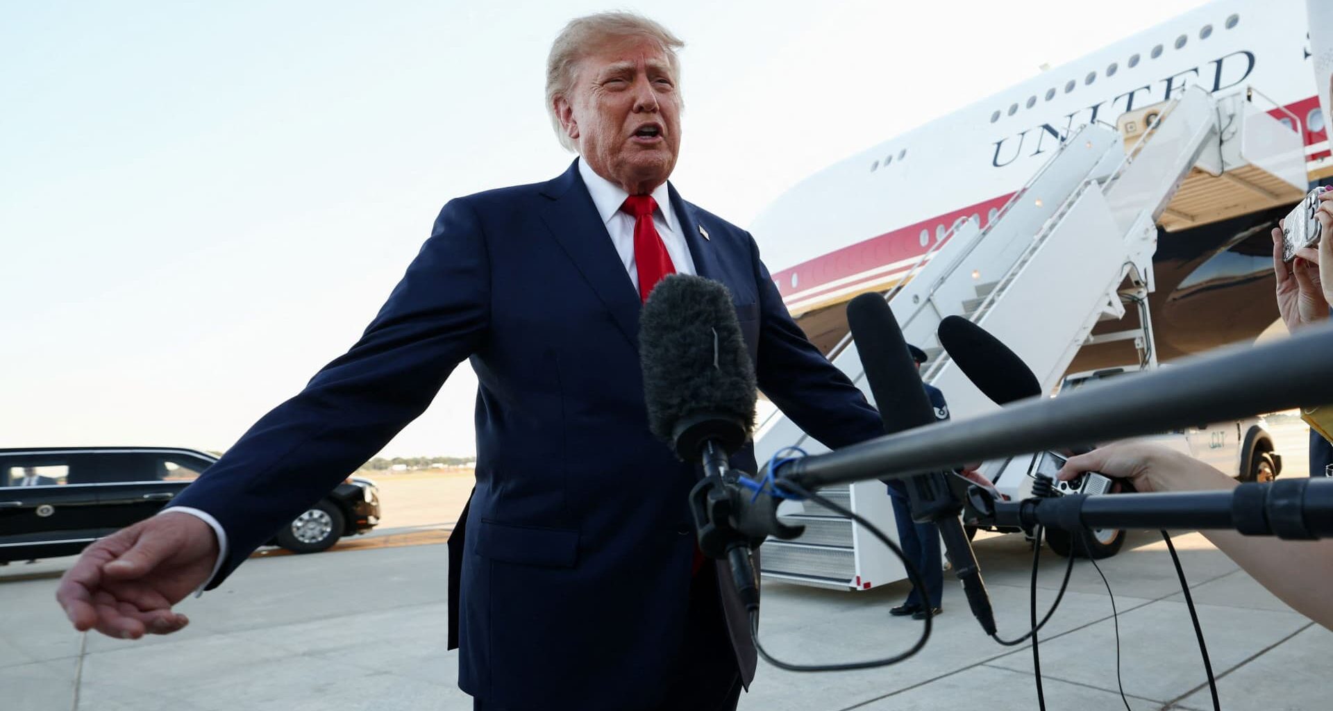 Trump threatens tariffs on EU over Canada's bid to become bloc's first associate member