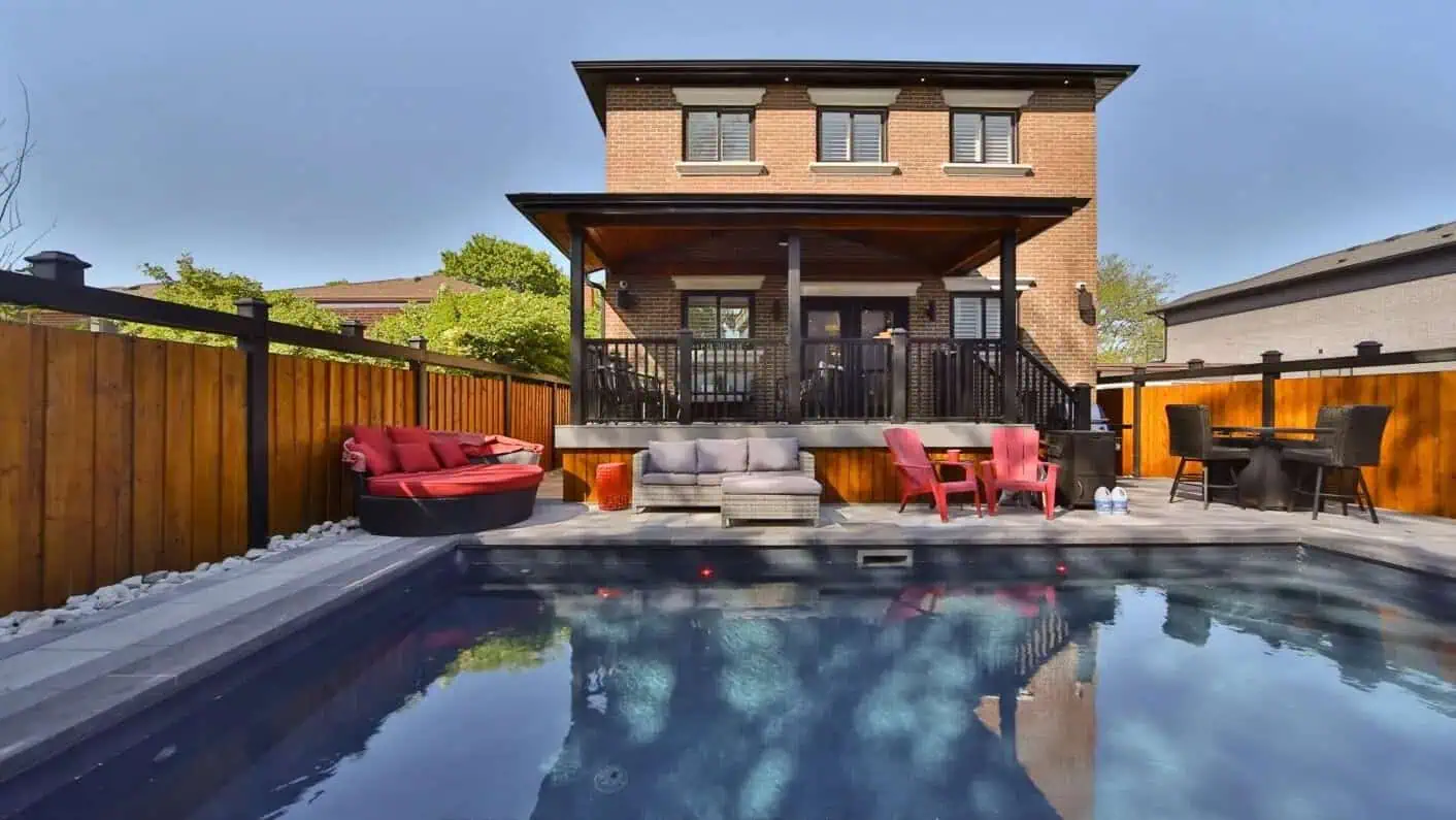 1098 meredith avenue mississauga