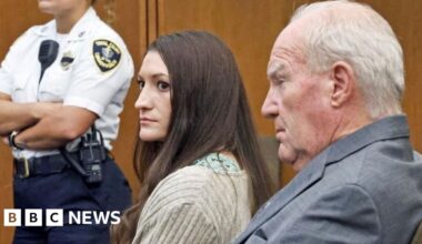 Tensions flare as judge declines to remove holdout juror in Lindsay Clancy trial - BBC