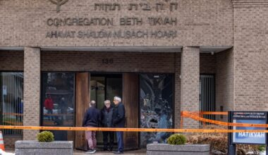 West Island synagogue firebombing was ‘insidious,’ judge says, sentencing man to 2 years