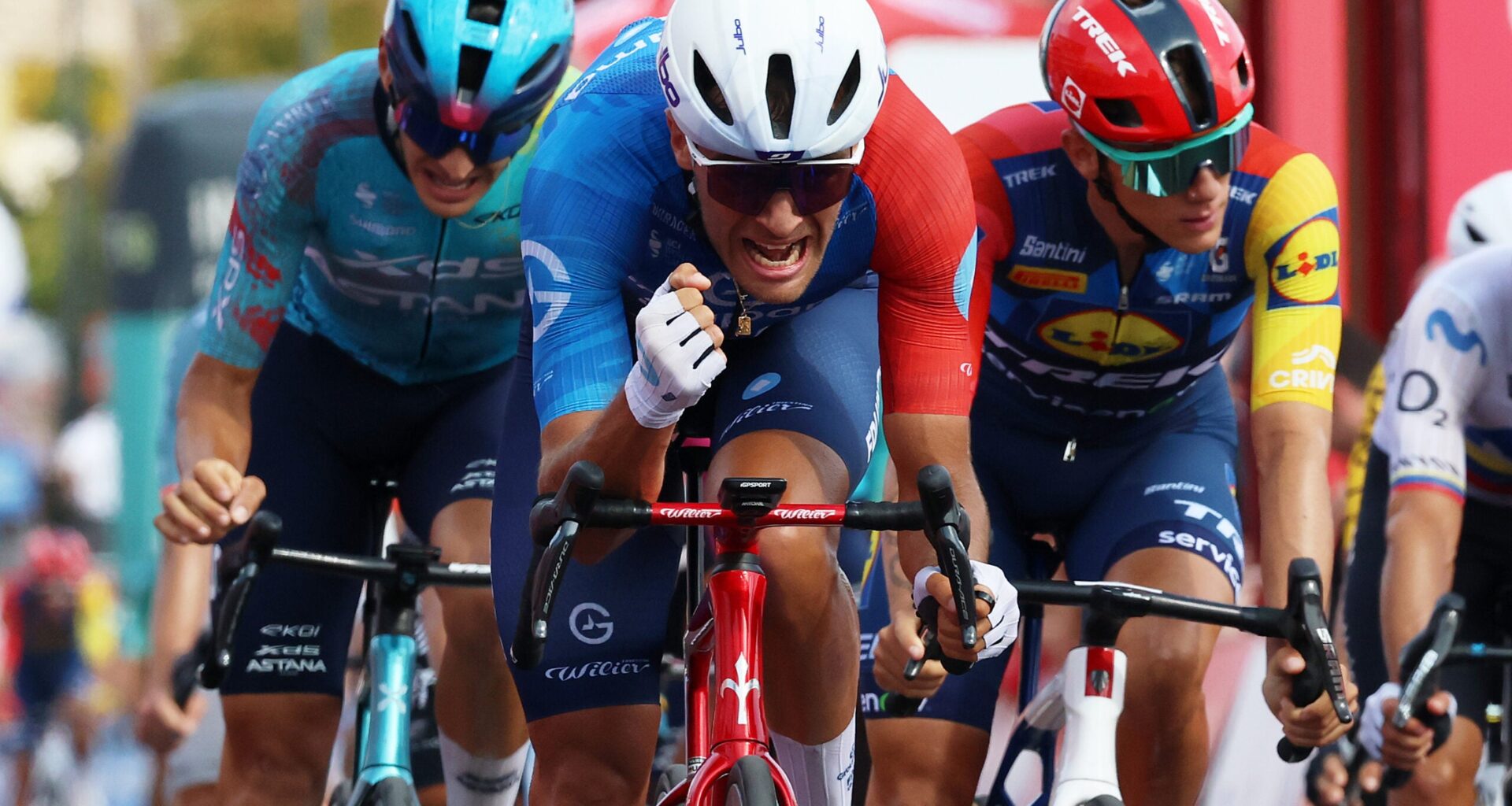 ELCHE DE LA SIERRA, SPAIN - SEPTEMBER 01: Bastien Tronchon of France and Team Groupama - FDJ United celebrates at finish line as stage winner during the La Vuelta - 81st Tour of Spain 2026, Stage 10 a 184.7km stage from Alcaraz to Elche de la Sierra 642m / #UCIWT / on September 01, 2026 in Elche de la Sierra, Spain. (Photo by Alexander Hassenstein/Getty Images)