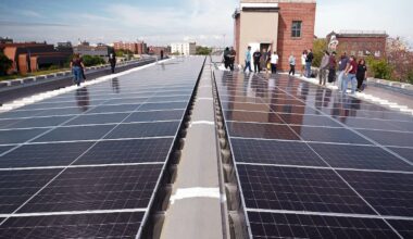 Winnipeg non-profit powers downtown space with solar panels
