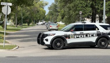 2 arrested after police standoff in Winnipeg's Westwood area