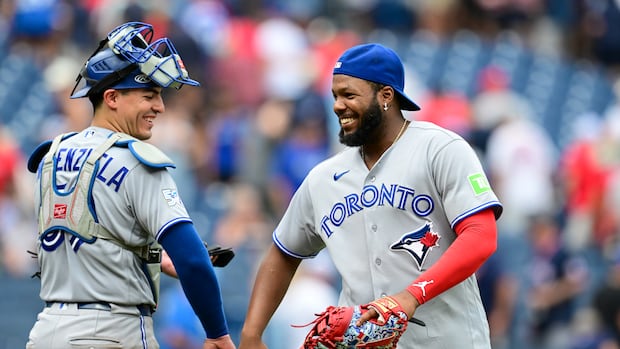 Blue Jays close in on Guardians in wild-card chase, but Cleveland has an extra game to play