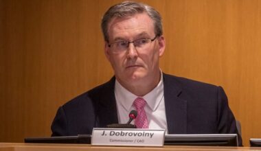 Jerry Dobrovolny out as CAO of Metro Vancouver Regional District