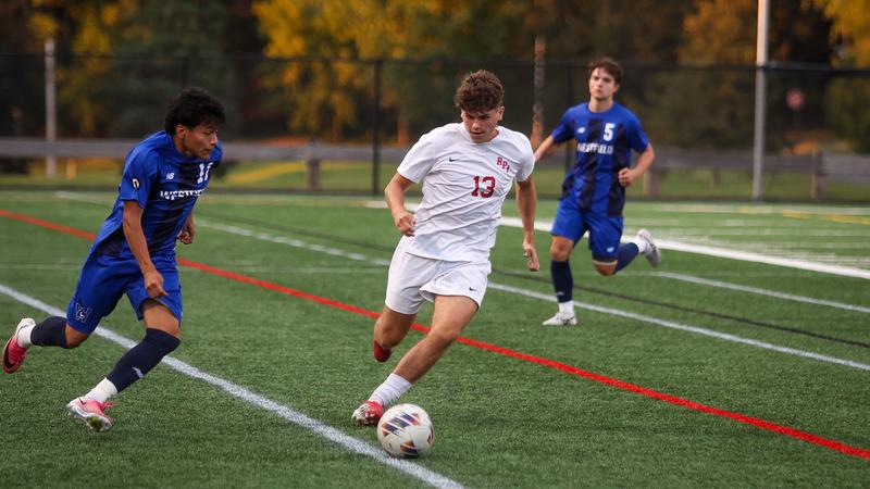 Men’s Soccer Begins 2026 With Big Win Against Westfield State