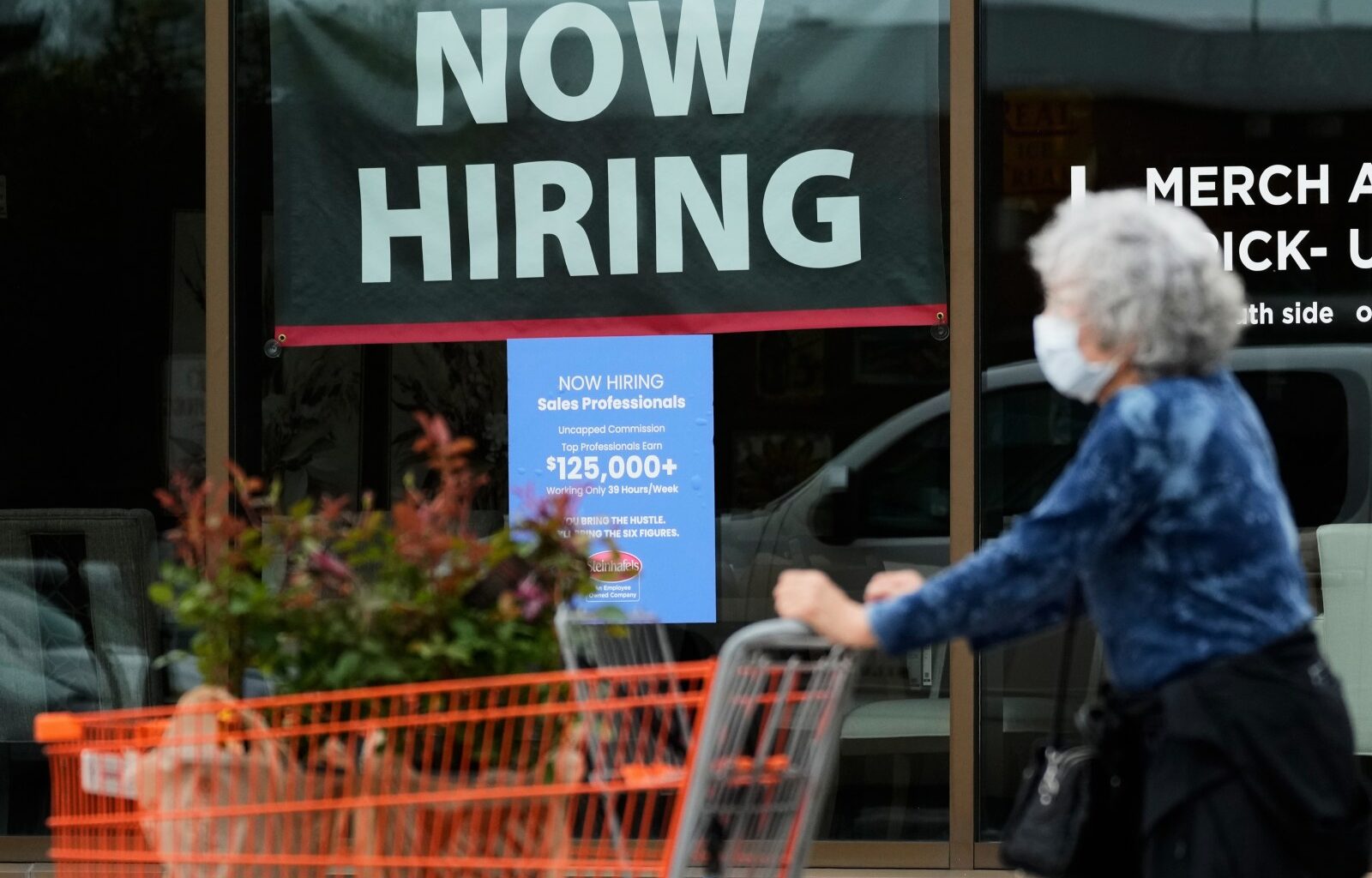 Trump keeps heralding an economic boom, but even a solid jobs report is causing problems for him – Winnipeg Free Press