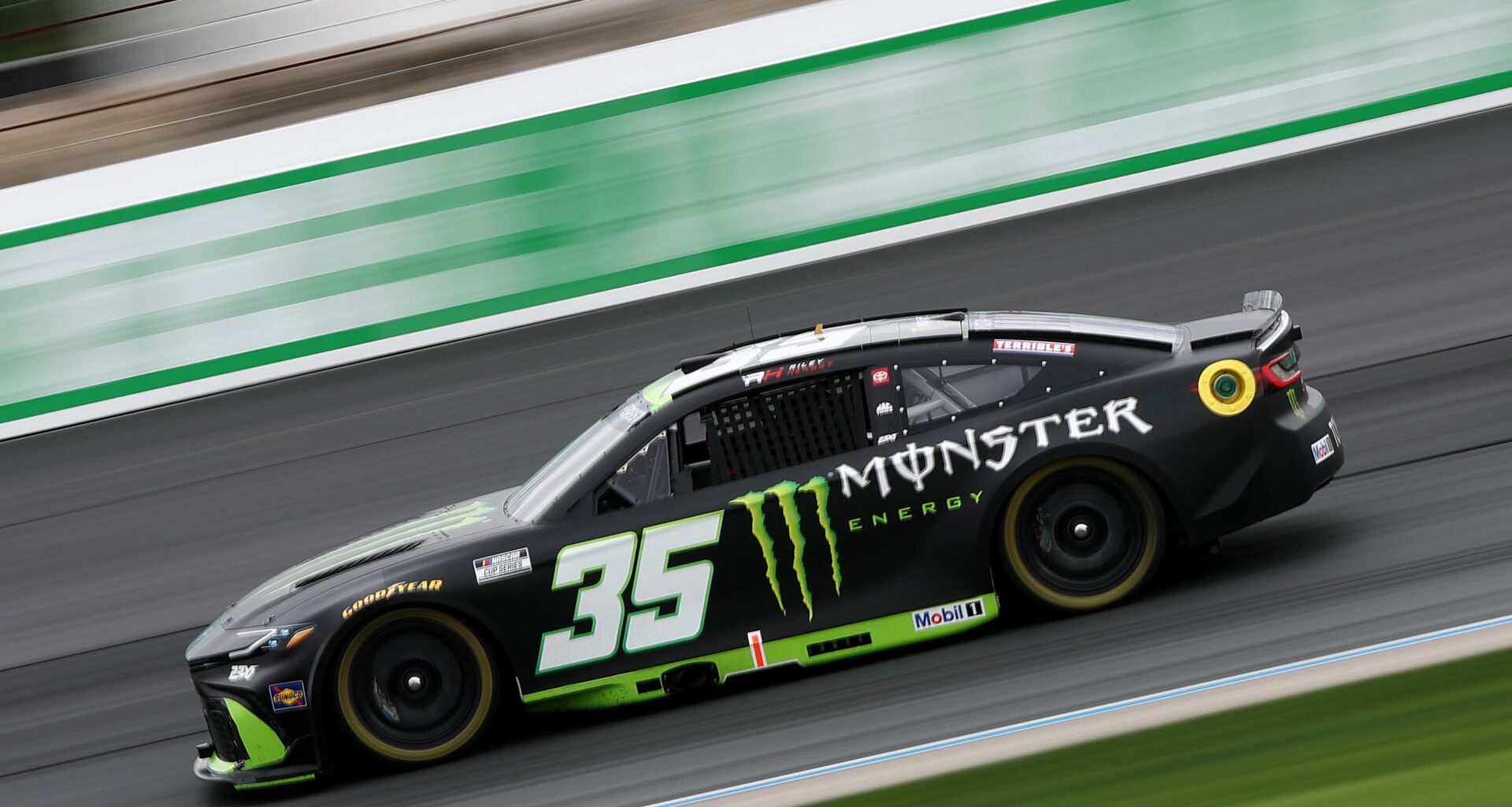 NASCAR Cup Series Driver Cleared for Darlington Race After Being Diagnosed With a Concussion