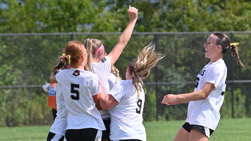 Women's Soccer Takes Down No. 14 Gannon 2-1