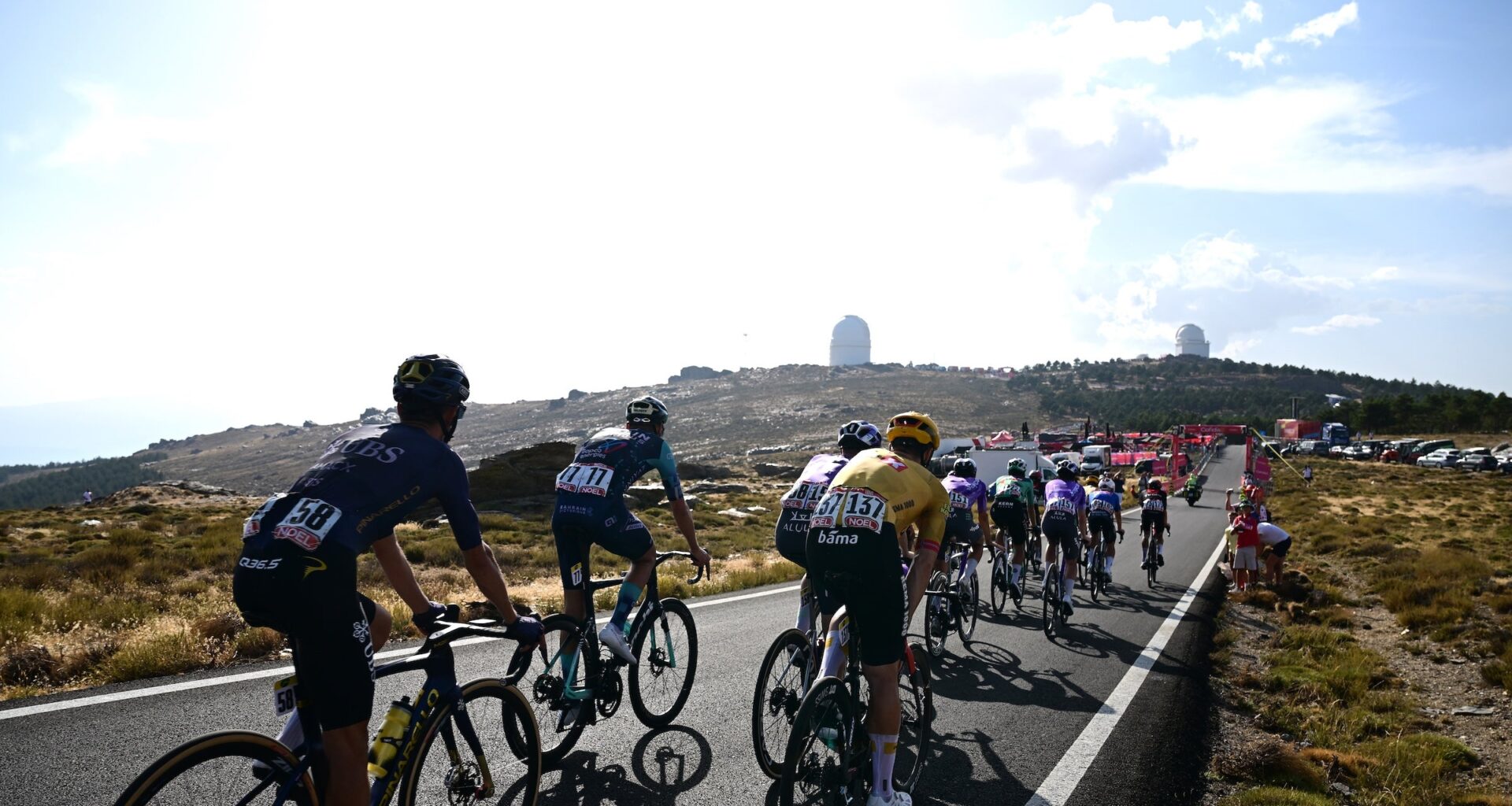 The heat has been an additional challenge for the Vuelta riders (Photo: Tim de Waele/Getty Images)