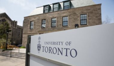 Thousands of University of Toronto workers vote in favour of strike mandate