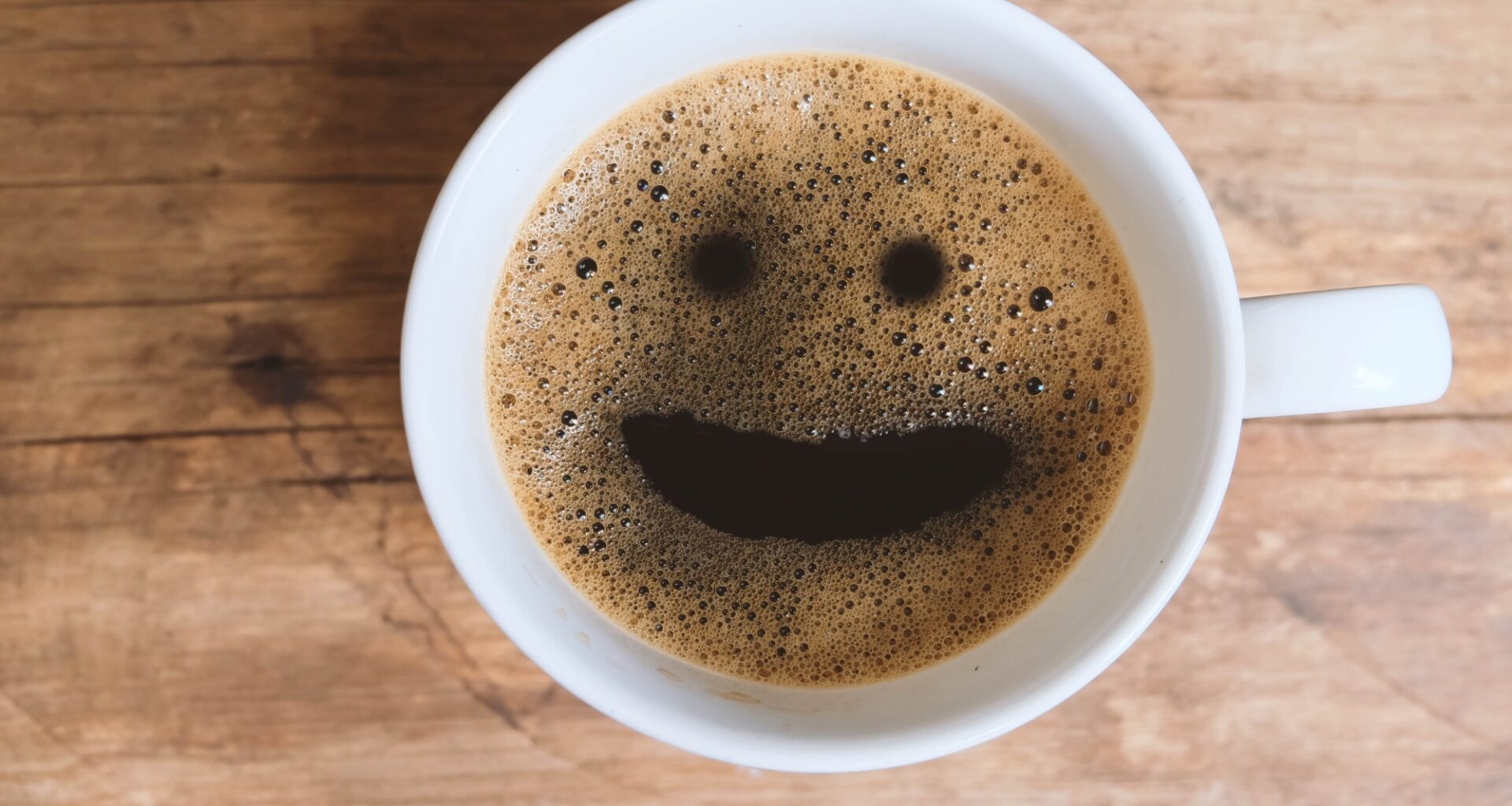 Study: Nonalcoholic Beverage Consumption and the Risk of Depression, Anxiety, and Stress: A Systematic Review and Meta-Analysis. Image Credit: SAWITRE INTAYAM / Shutterstock