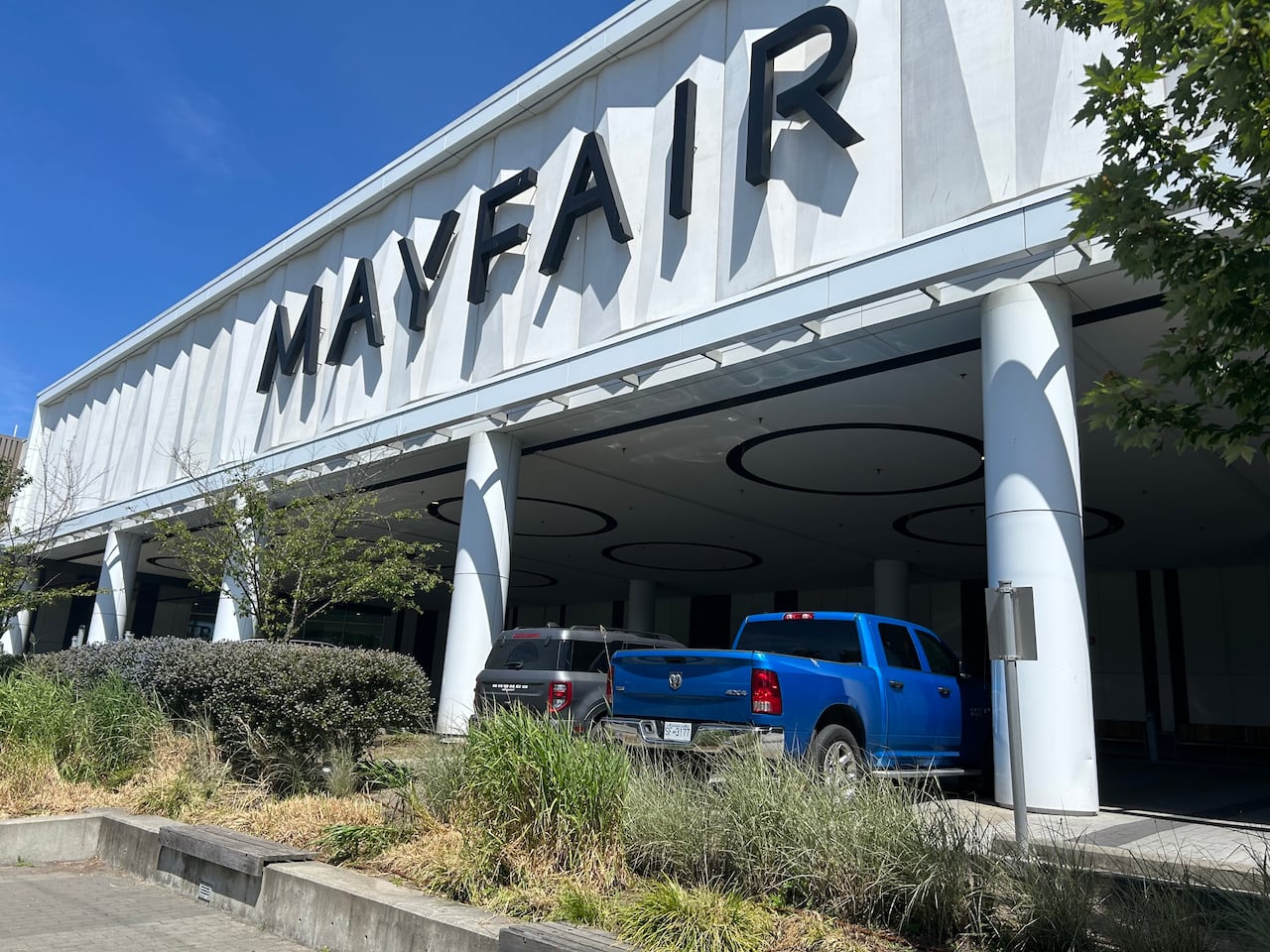 the entrance to a mall with the label 'mayfair mall'