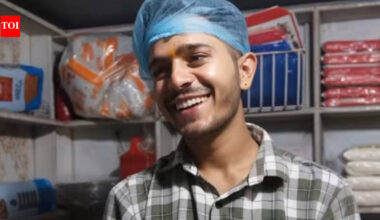 Meet Abhishek Sahu: He lost his business, then built a ₹25 lakh/month sandwich empire by learning on YouTube - now sells 600+ sandwiches a day |
