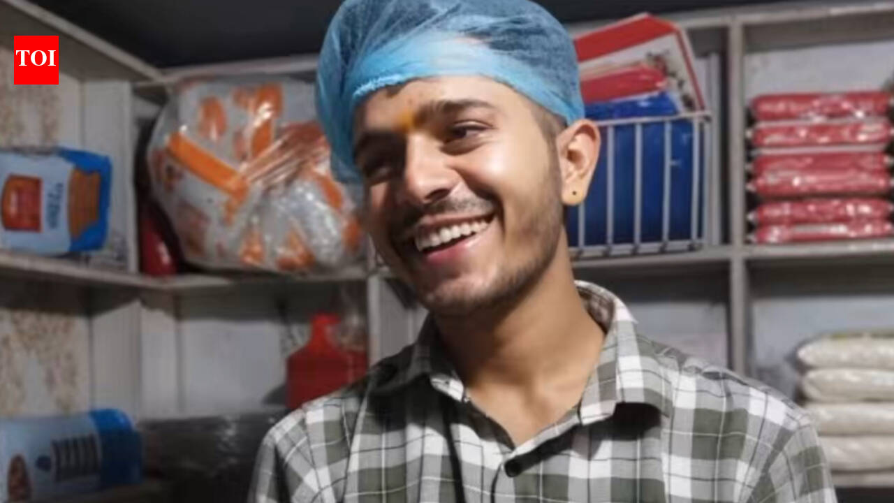 Meet Abhishek Sahu: He lost his business, then built a ₹25 lakh/month sandwich empire by learning on YouTube - now sells 600+ sandwiches a day |