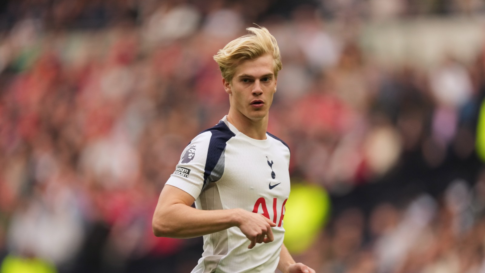 Sweden midfielder Lucas Bergvall signs new deal with Tottenham after speculation he might leave – Winnipeg Free Press
