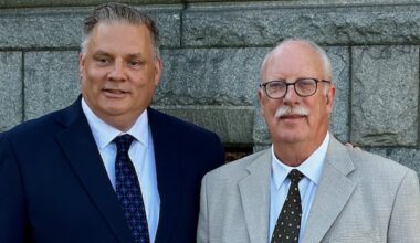 Crowded field of political parties vie for B.C.'s centre stage