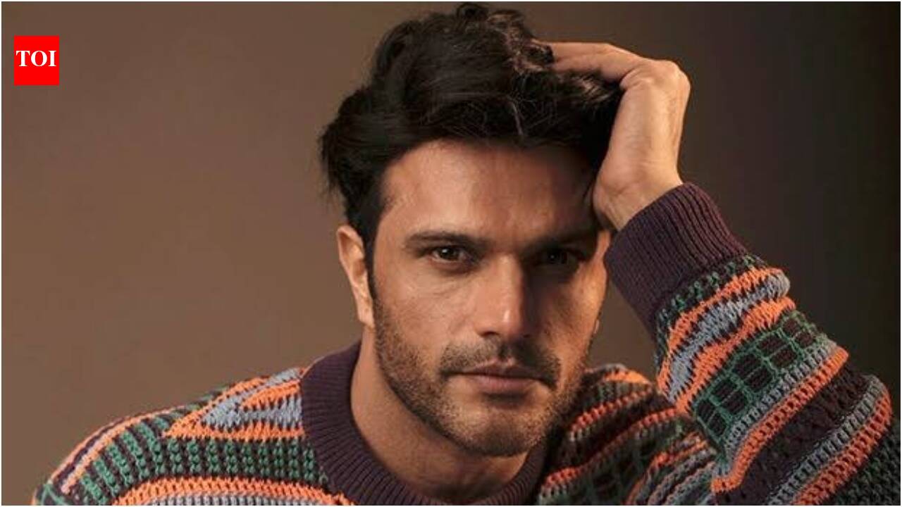 Prabhas: ‘I have seen him helping so many people’: ‘Fauzi’ actor Jitin Gulati calls Prabhas a ‘quintessential good guy’ after two years of working together, praises his home-cooked mutton | Hindi Movie News