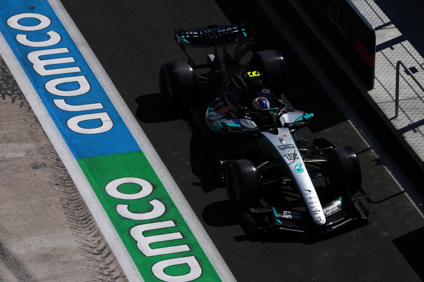 Antonelli still fastest in Madrid ahead of qualifying for F1’s Spanish GP as Hamilton crashes | NanaimoNewsNOW