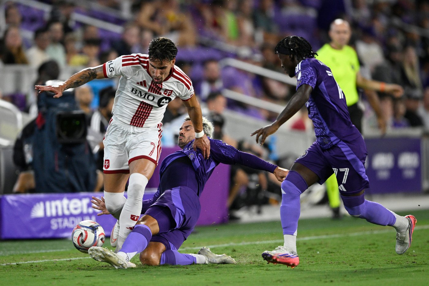 Griezmann, Sarajian power Orlando City to 3-0 victory over Toronto | NanaimoNewsNOW